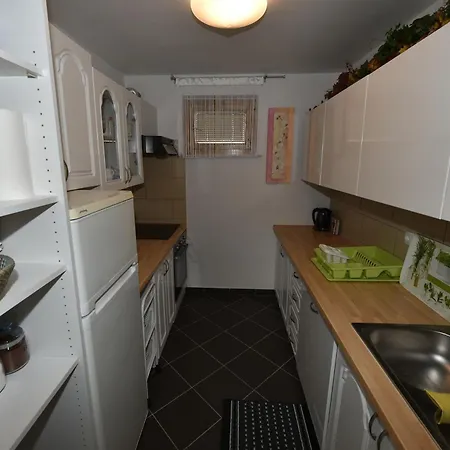 Vila Kosca - 2 For Rent * Dedni Dol